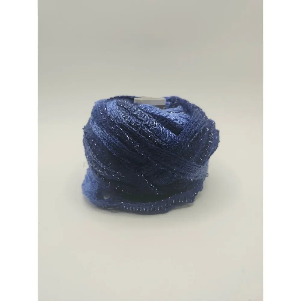 Red Heart‎ Boutique Sashay Yarn Rumba 1934 Partial Cake Ruffle Scarf 3.5 oz